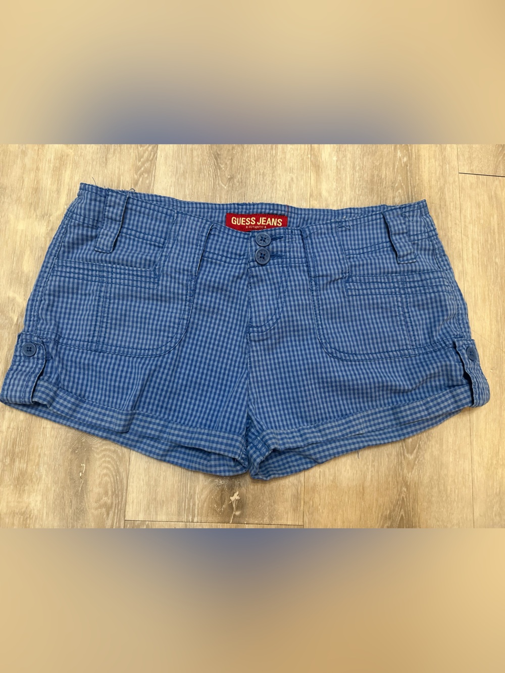 Guess Women’s Blue Cargo Shorts, size 28